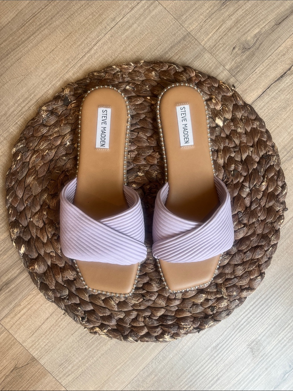 Steve Madden Lavender Ribbed Twist Slide Mules Size 8.5